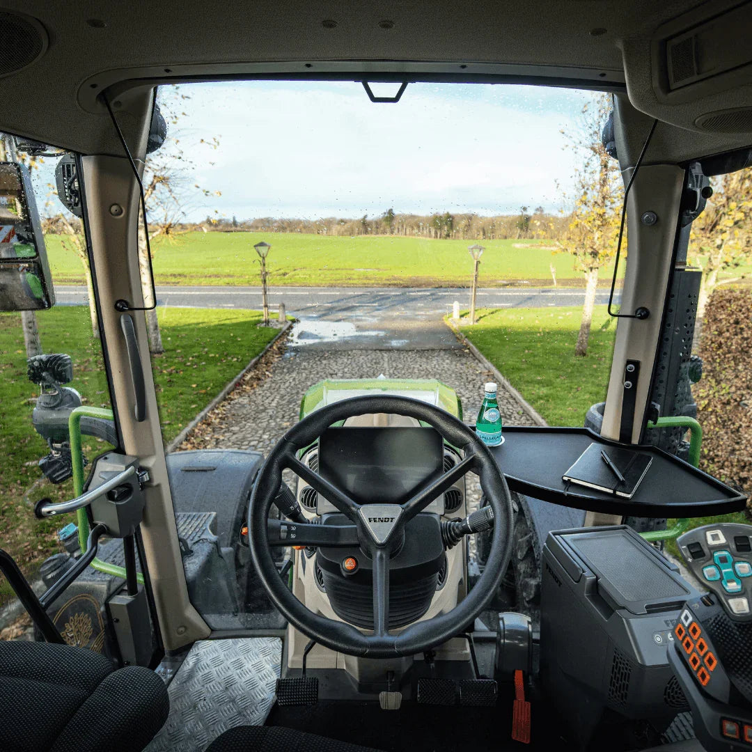CabTable™ for Fendt 300-Series