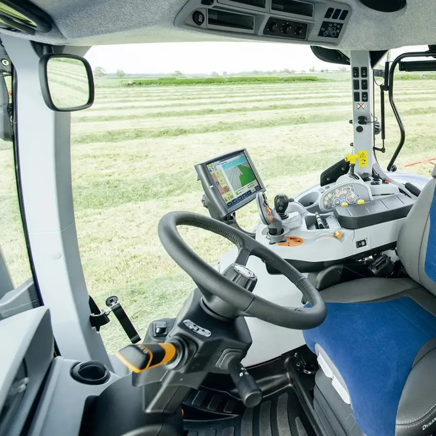 New Holland T7 Horizon cab – CabGear model selector